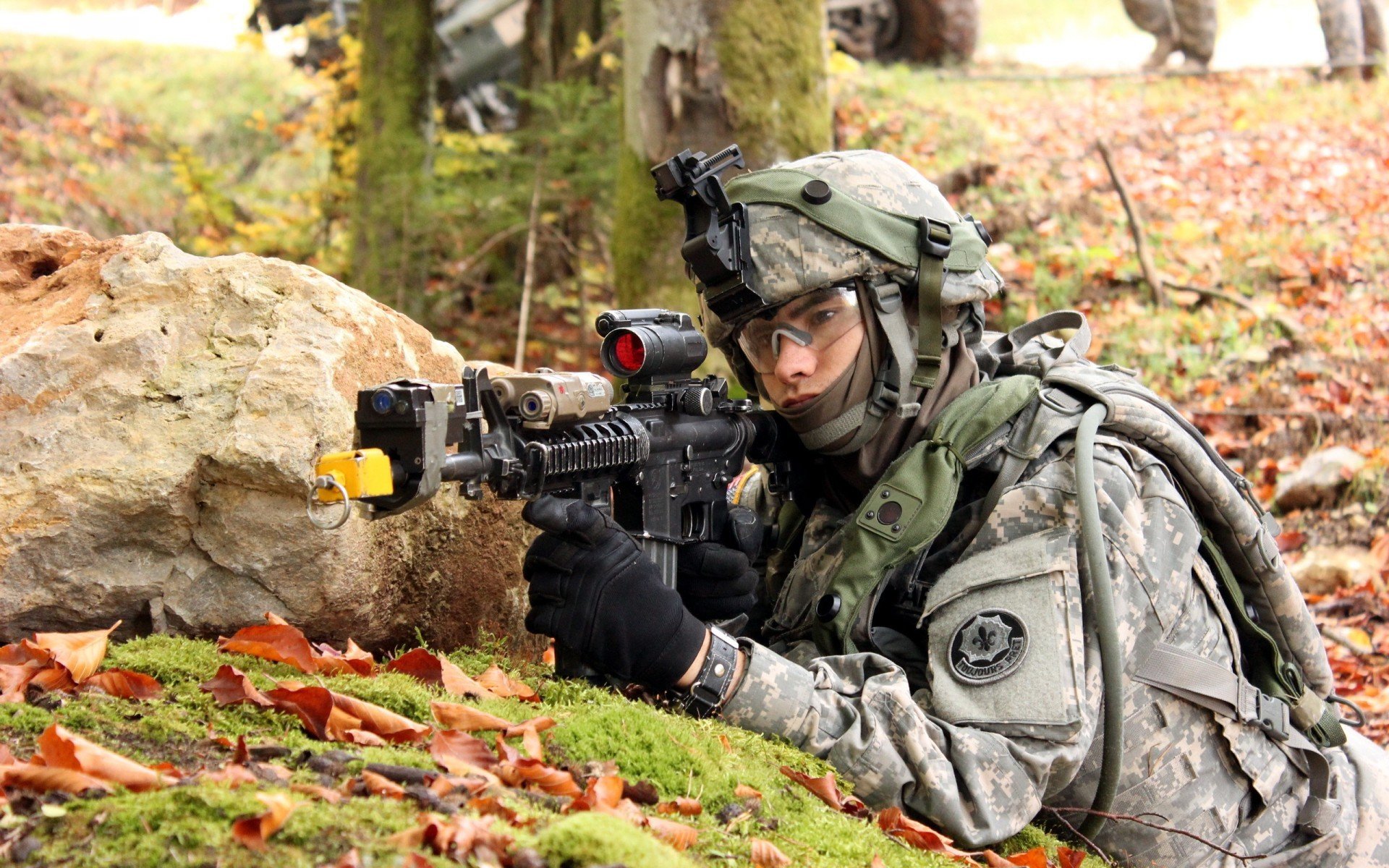 热刺主打速度优势拉开防线缺口,热刺打的是什么阵型