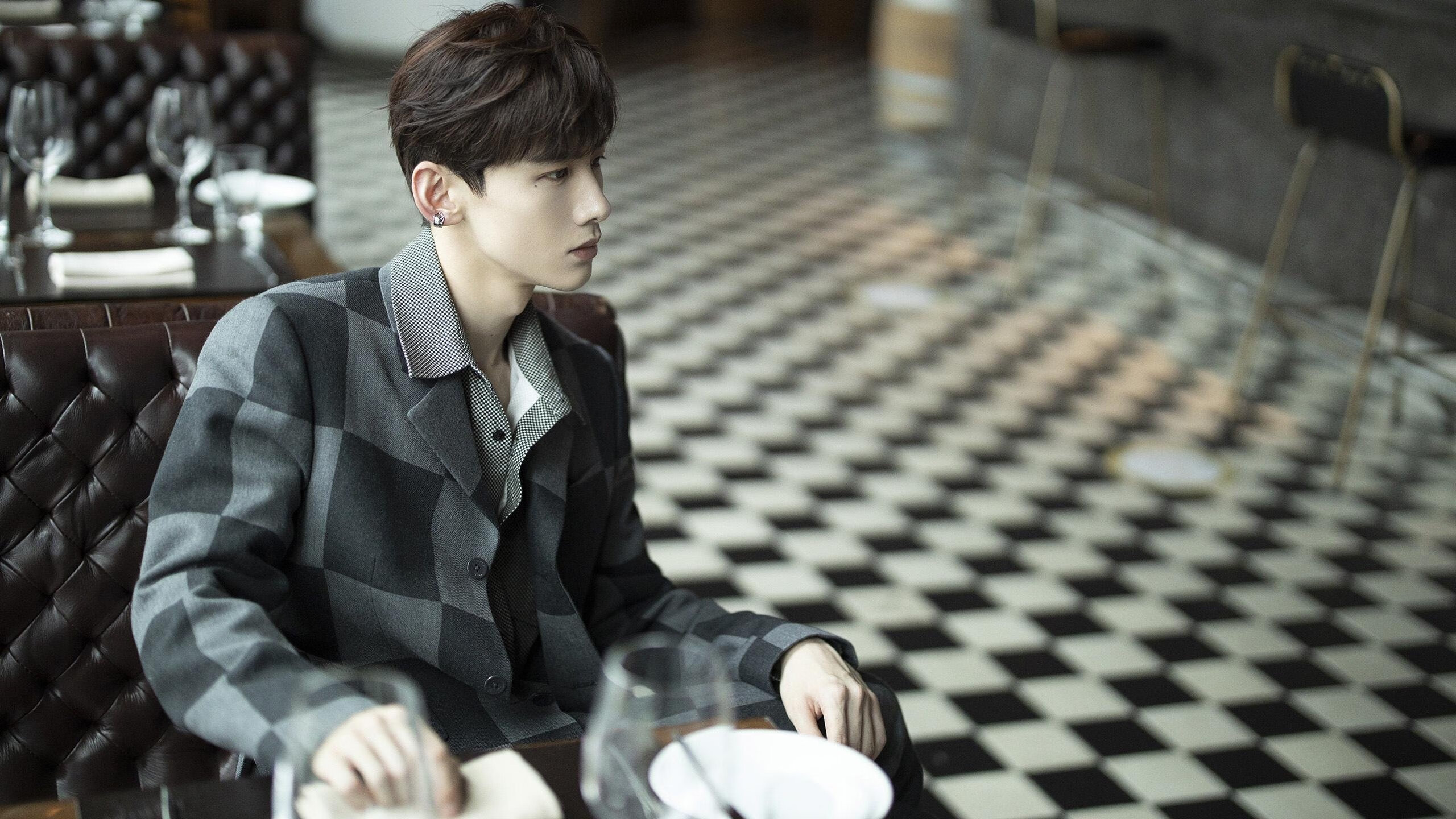 中国足球探索建立校园到职业的完整晋升通道，中国足球积弱多年,校园足球是返璞归真