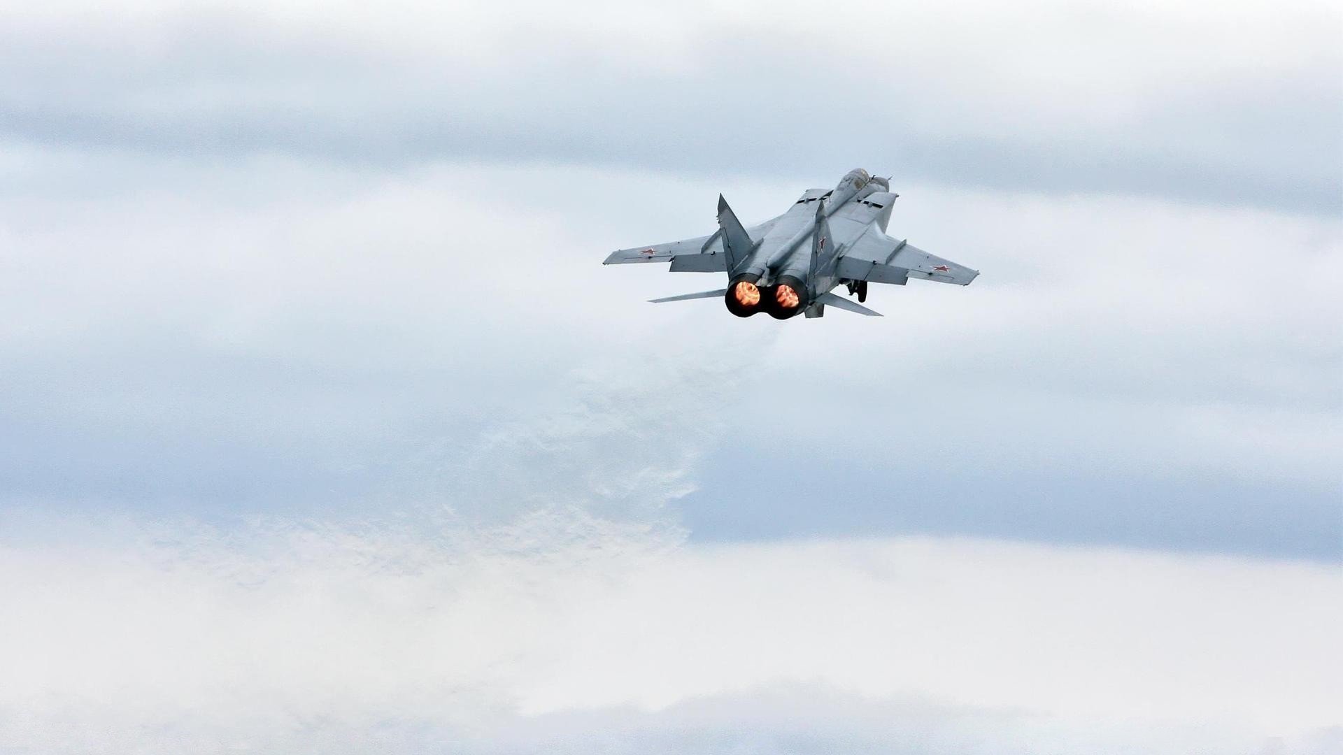 塞尔维亚女篮在欧洲锦标赛中发挥出色，力争登顶冠军宝座，塞尔维亚女篮欧洲排名